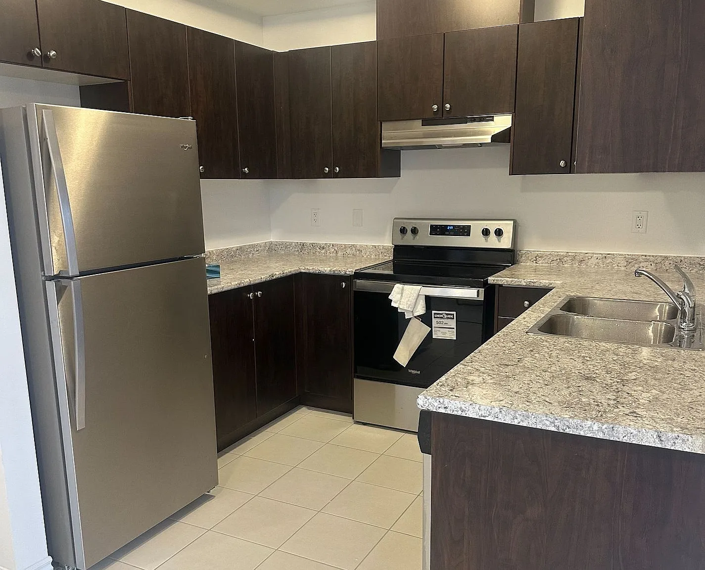 3 bed, $2,249 — Photo 1