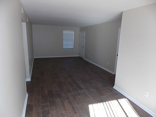 4th image of 4000 Florida St APT B1