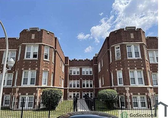 1st image of 6523 S California Ave #1