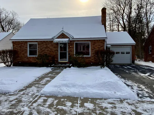 1876 Broad Street, Schenectady, NY 12306