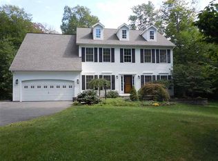22 Forsten Dr, Delmar, NY 12054