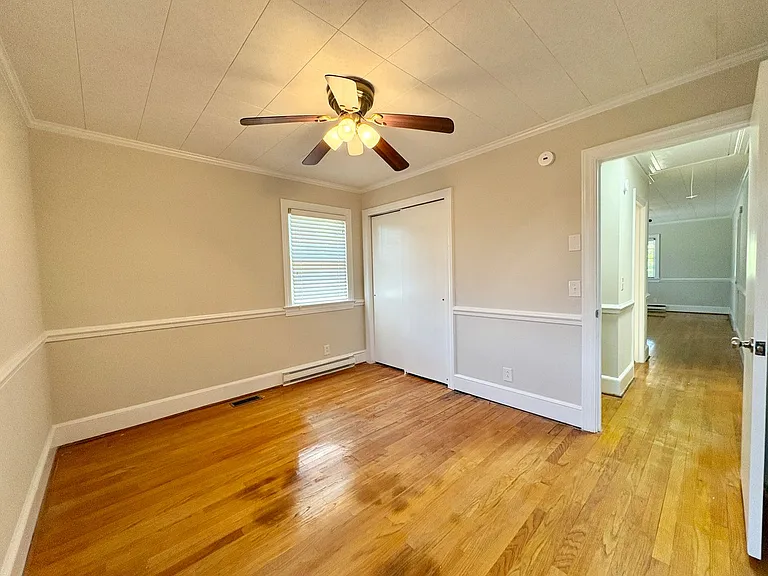 102 N Clarendon Dr — Photo 24