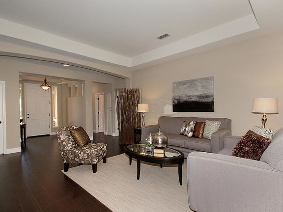 3rd image of 224 Rock Creek Ct