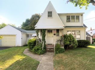 210 S 11th Ave, Manville, NJ 08835