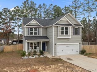 89 N Dakota Ct, Spring Lake, NC 28390