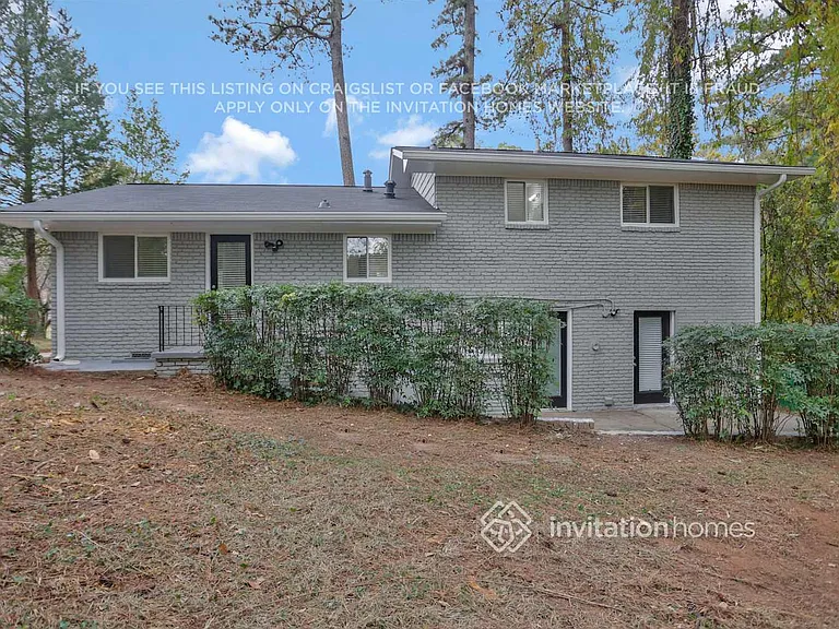 2631 Cavalier Dr — Photo 25