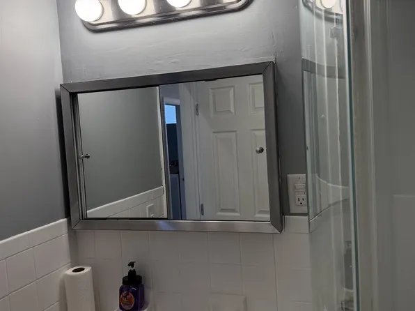 920 18th Street image 14 of 16