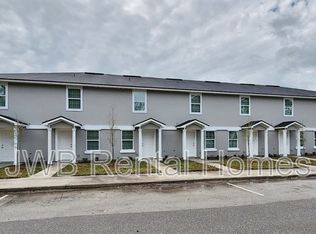 8497 McGirts Village Ln, Jacksonville, FL 32210