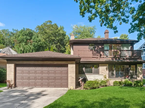 6203 N McClellan Ave, Chicago, IL 60646