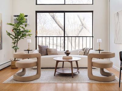 993 Massachusetts Ave APT 203, Arlington, MA, 02476