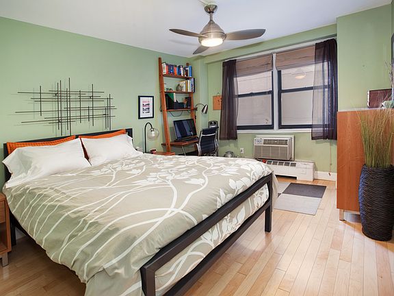 3rd image of 145 E 15th St APT 9M