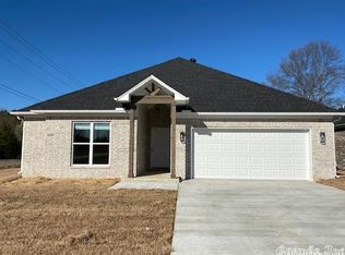1605 Mulberry Grv, Conway, AR 72032