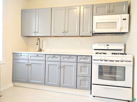 5th image of 6510 Grand Ave #1