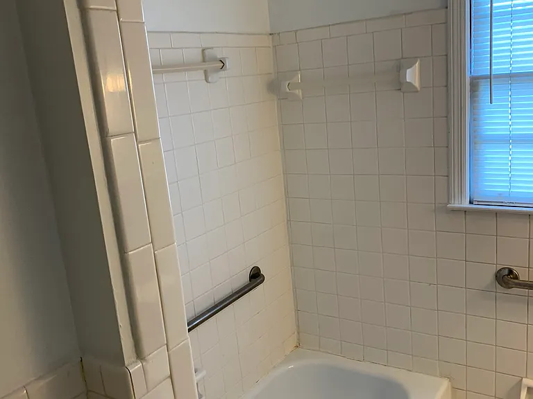 818 W Gordon Ave — Photo 5