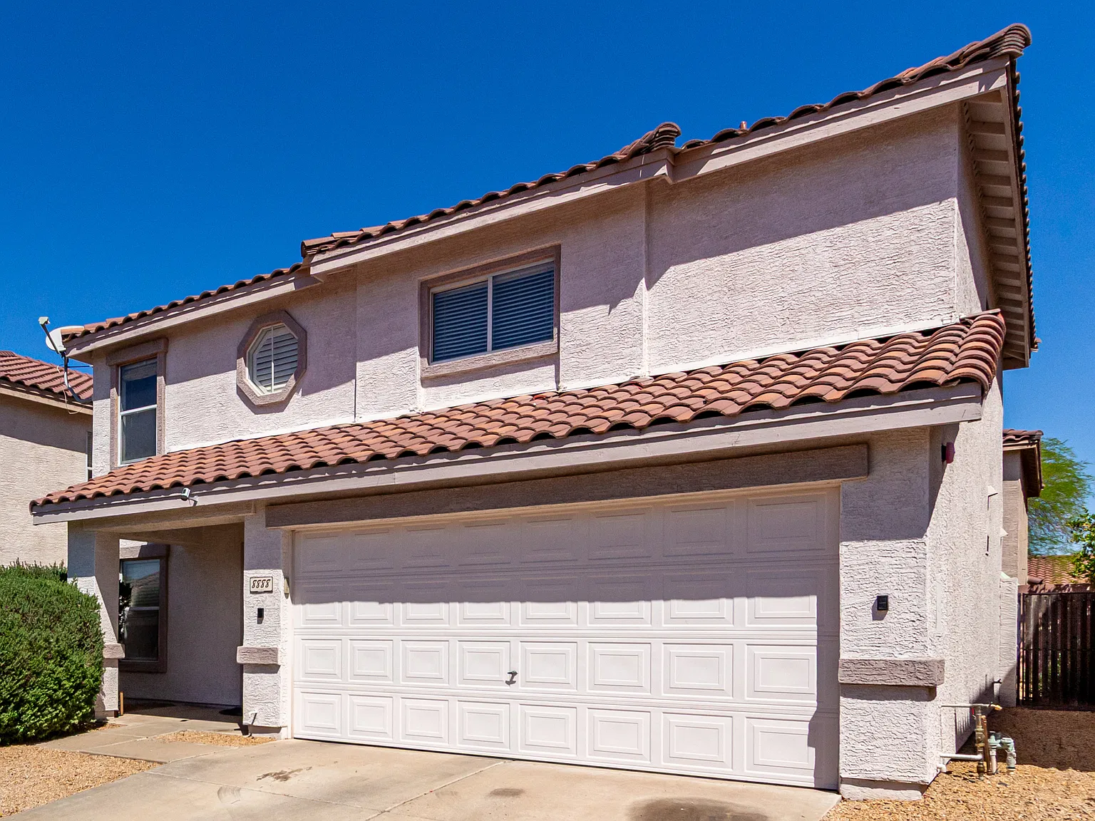 3 bed, 2.5 bath, 1611 sqft, $2,700 — Photo 3