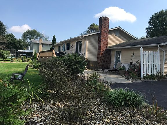 5th image of 12528 Lakeside Dr