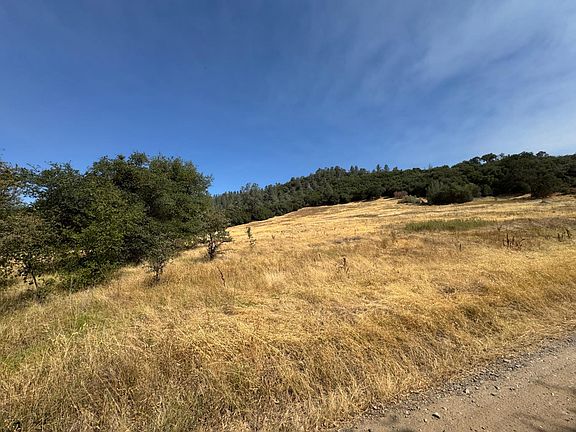 3rd image of 20244 Pleasant Valley Rd