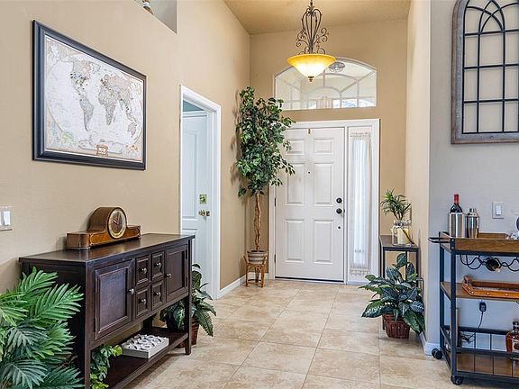 5th image of 3327 Manor Cove Cir