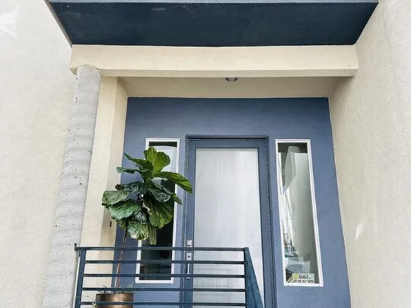 6581 Seabluff Dr #11, Playa Vista, CA 90094