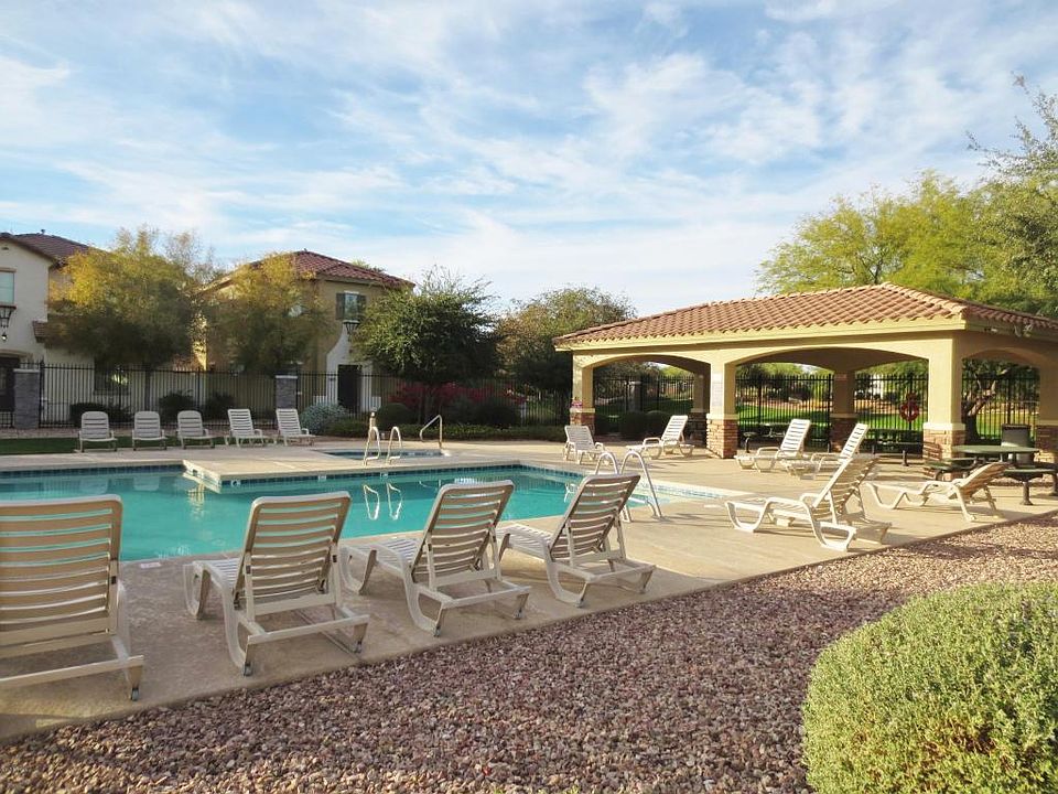 1st image of 14036 W Country Gables Dr
