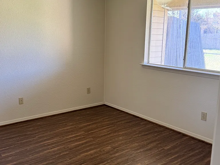 5409 Brookview Dr #1 — Photo 10