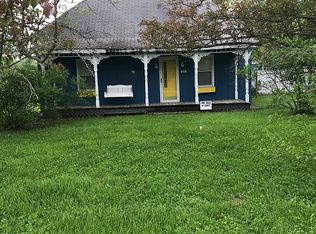 503 W Columbus St, Staunton, IN 47881