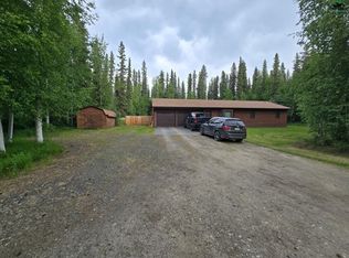 3209 Mellow Woods Dr, North Pole, AK 99705