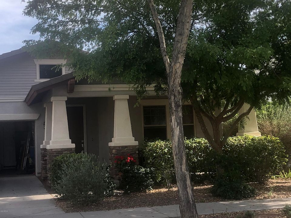 1st image of 20795 W Wycliff Dr