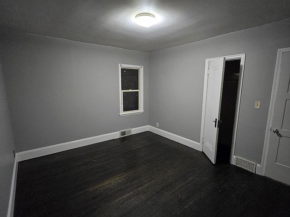 2nd image of 1625 Oliver Ave N #1