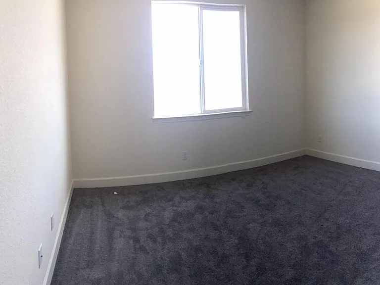 2110 Bishop Pine St — Photo 6