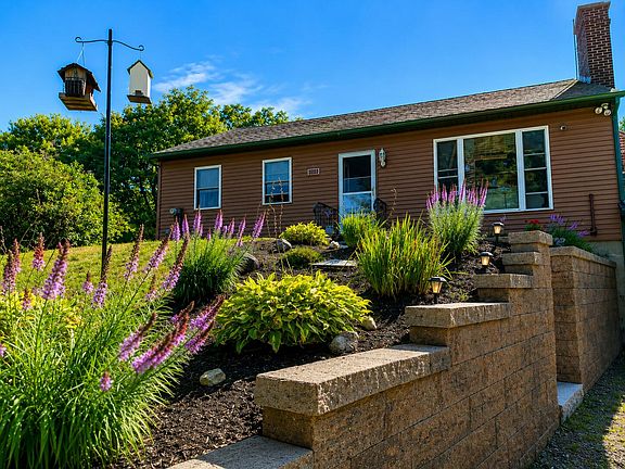 3rd image of 181 Munson Road