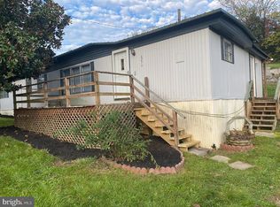 6256 Winchester Ave, Inwood, WV 25428