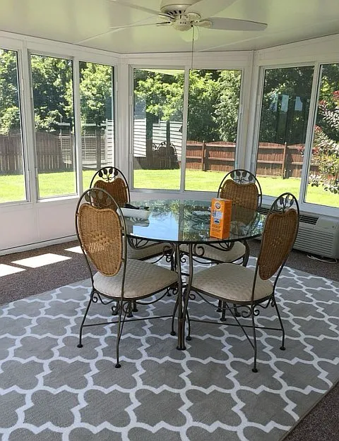 3 bed, 1444 sqft, $2,000 — Photo 3