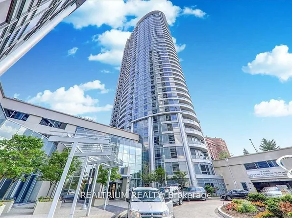 135 Village Green Sq, Toronto, ON