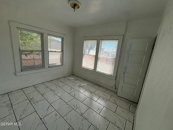 5th image of 3916 Nations Ave #A