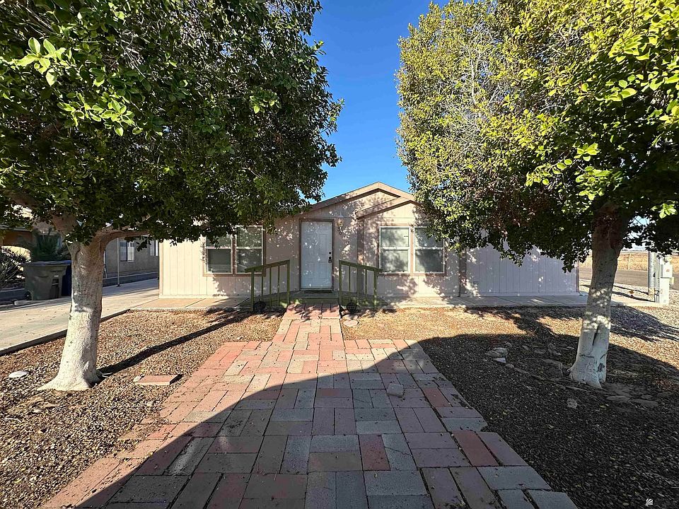 1st image of 3010 S Tangerine Ave