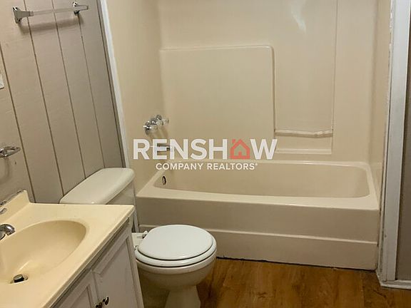 5th image of 180 Ross Ave