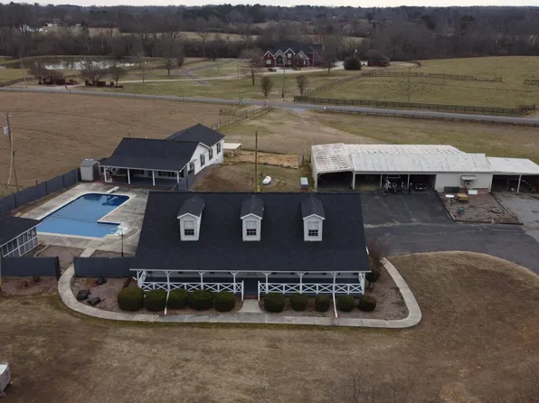 10640 Highway 69 N, Baileyton, AL 35019