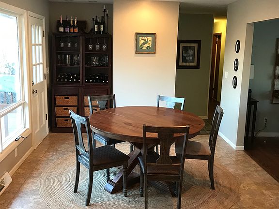 kitchen & deck access