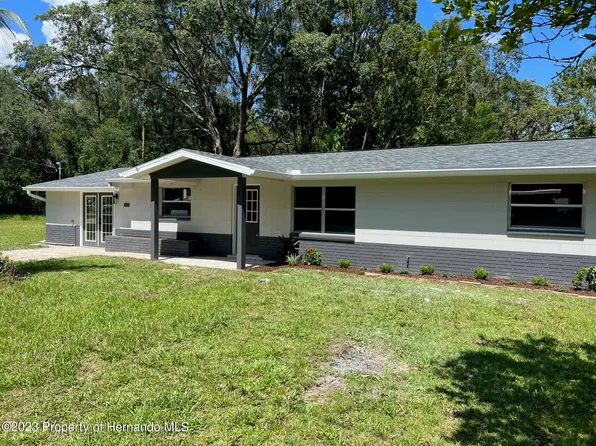 6316 Oakton Dr, Brooksville, FL 34602