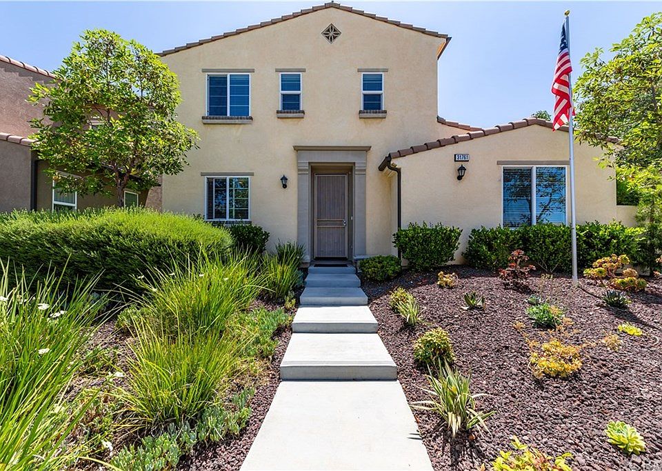 1st image of 31761 Paseo Peonia