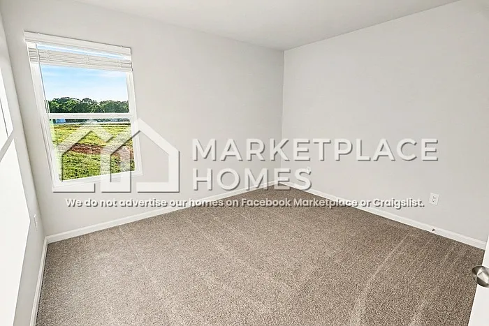 87 River Rock St — Photo 14