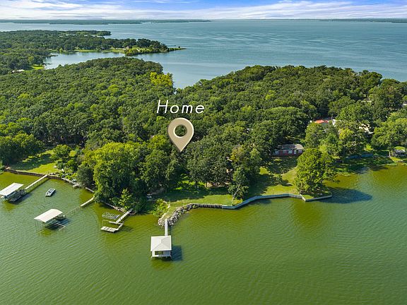 2nd image of 3935 Autumn Point Dr