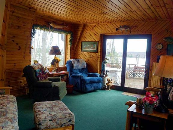 4th image of 1442 Lily Lake Ln N