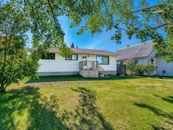 5415 W 50th St, Viking, AB T0B 4N0