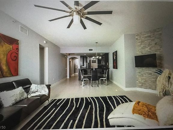 4th image of 1921 Monte Carlo Dr Unit 302