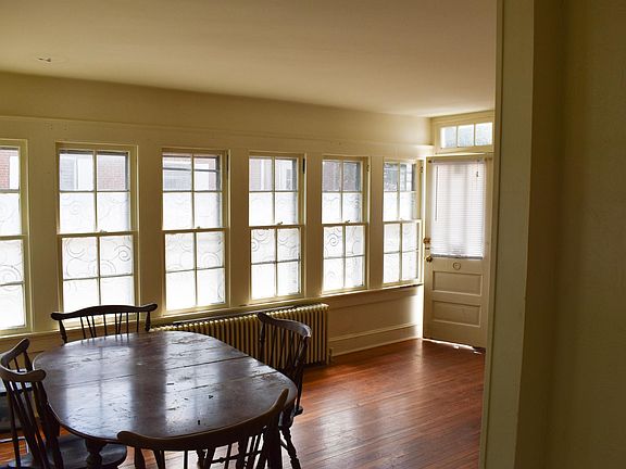 3rd image of 120 N Harrison St APT 2