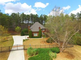 60 Highlands Ln, Oxford, GA 30054