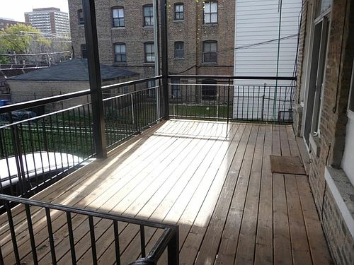 4th image of 4921 N Winthrop Ave #1