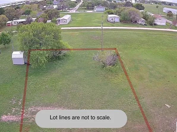 186 Starling, Palacios, TX 77465